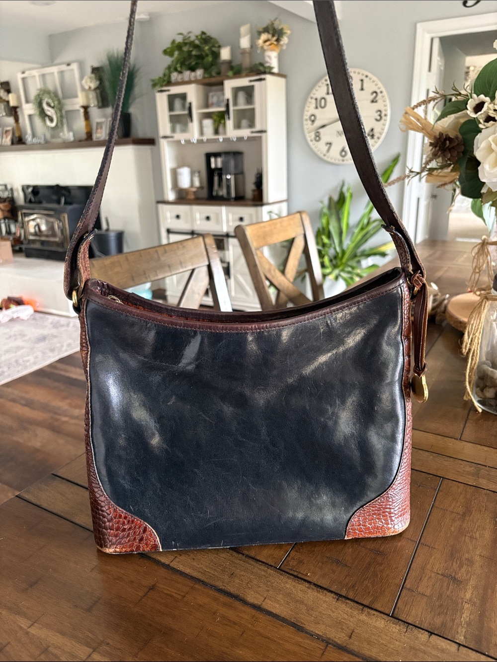 BRAHMIN Black & Brown Leather Shoulder Bag